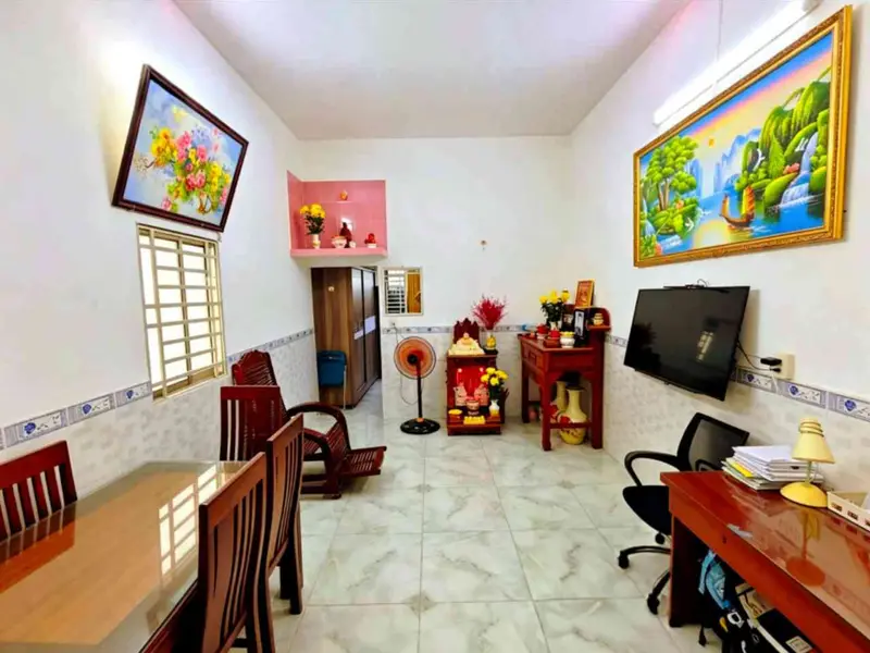 Cơ hội sở hữu nhà 2 tầng, 64m2, vị trí đẹp tại Phường Chánh Hưng, giá giảm sâu... Bán nhà riêng tại Chánh Hưng, Hồ Chí Minh 01