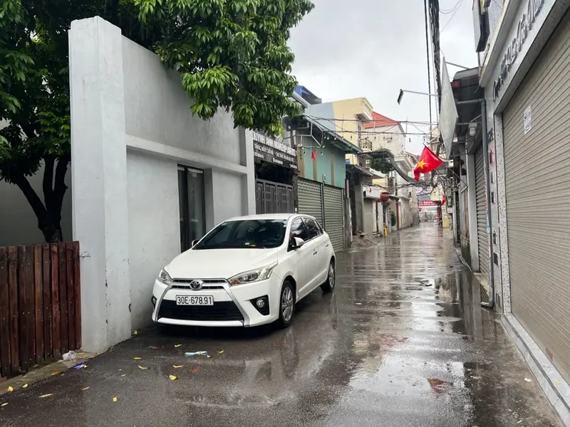 Nhà riêng 3 tầng hiện đại tại khu vực Ngô Gia Tự với thiết kế 3 căn độc lập... Bán nhà riêng tại Hải An, Hải Phòng 01