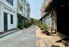 Bán nhà riêng 4 tầng hẻm rộng Quận 12, ngang 10.5m, giá 5.8 tỷ... Bán nhà riêng tại An Phú Đông, Hồ Chí Minh 05