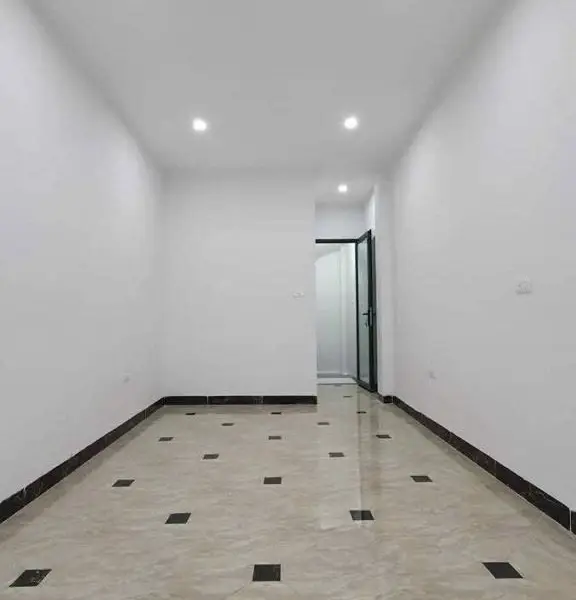 Bán nhà riêng Thịnh Liệt kinh doanh ô tô đỗ cửa diện tích 49 m2... Bán nhà riêng tại Hoàng Mai, Hà Nội 01