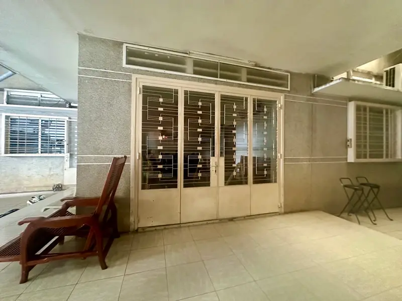 Nhà mặt phố Bà Triệu, diện tích khủng 890m2, Mặt tiền rộng, kinh doanh đỉnh. Giá rẻ bán gấp... Bán nhà mặt phố tại Hóc Môn, Hồ Chí Minh 01