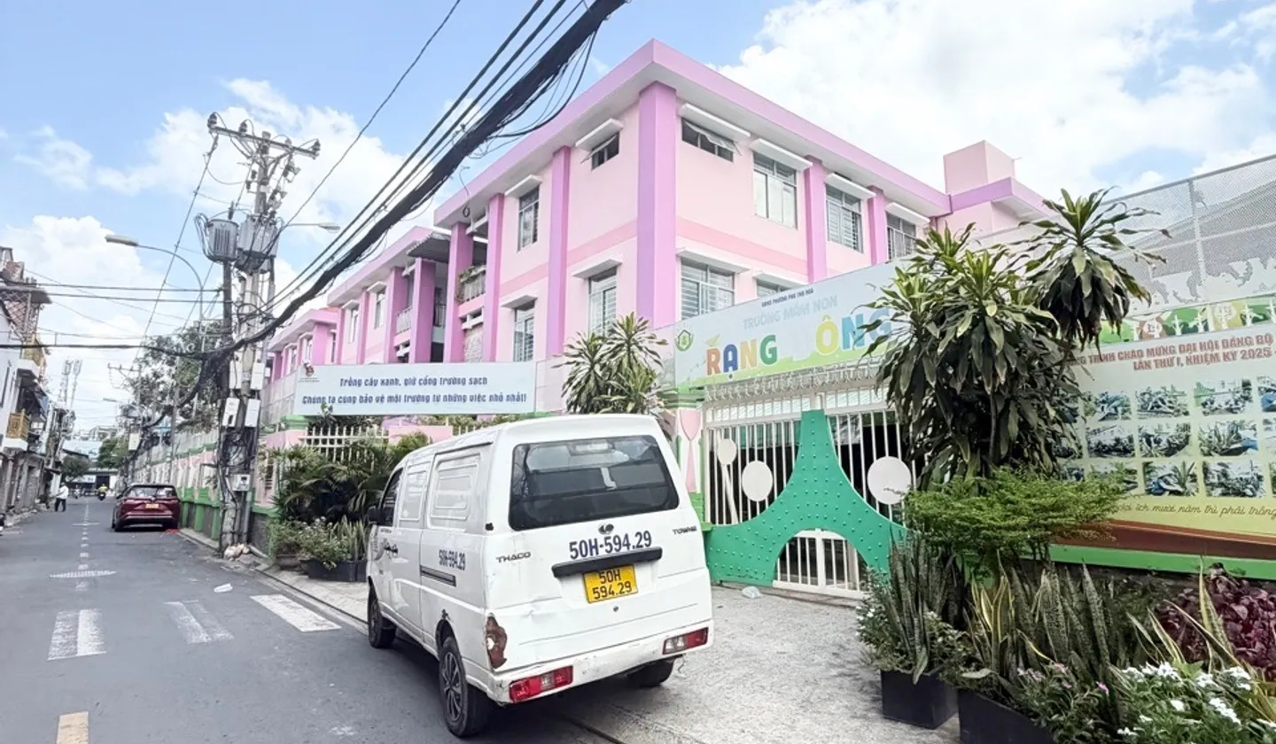 Bán nhà mặt phố 2 tầng 43m2 tại Tân Phú giá 4,9 tỷ... Bán nhà mặt phố tại Phú Thọ Hòa, Hồ Chí Minh 01