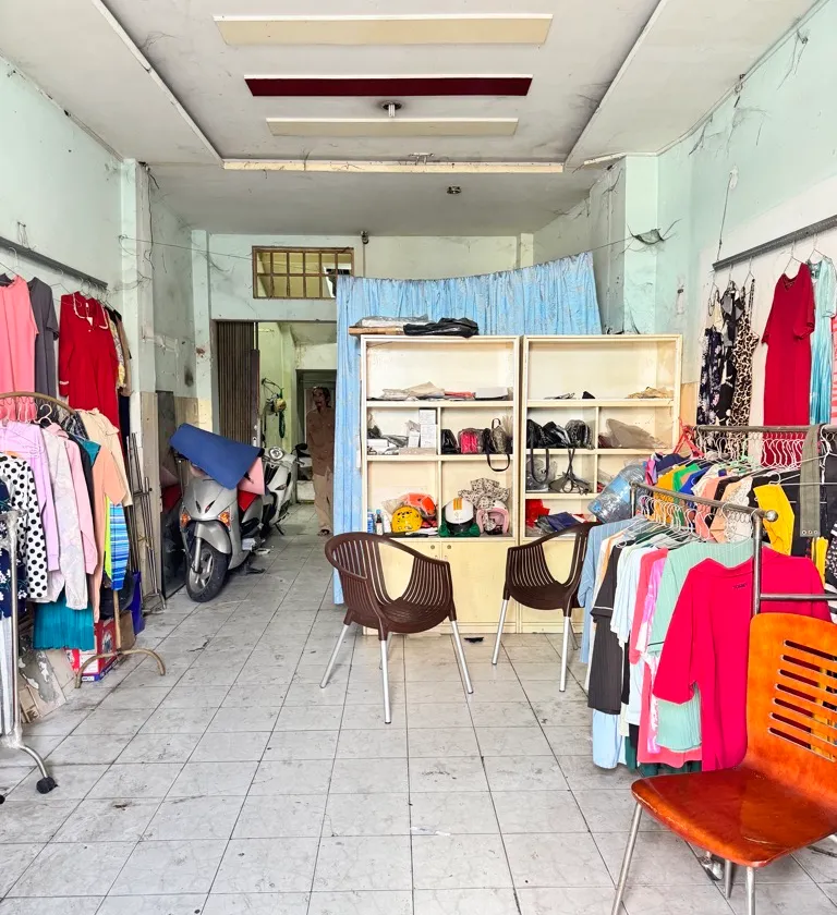 Nhà mặt phố 5 tầng lô góc kinh doanh sầm uất quận 10... Bán nhà mặt phố tại Hòa Hưng, Hồ Chí Minh 01