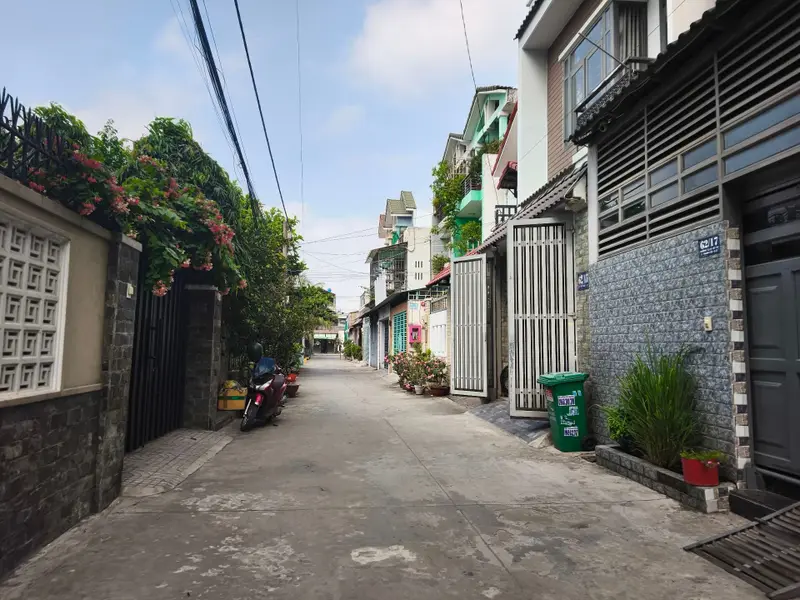 Bán nhà 4 tầng 67m²(4,4x15)
đường TL29 phường THẠNH LỘC,Q12.Hẻm 5m
✅ Nhà 1 trệt 2 lầu... Bán nhà mặt phố tại An Phú Đông, Hồ Chí Minh 01