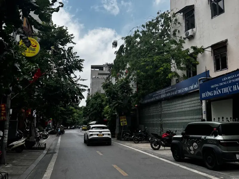 Bán nhà mặt phố Nguyễn Văn Tuyết, phố kinh doanh, vỉa hè rộng, 6 tầng chỉ 20 tỷ... Bán nhà mặt phố tại Đống Đa, Hà Nội 01