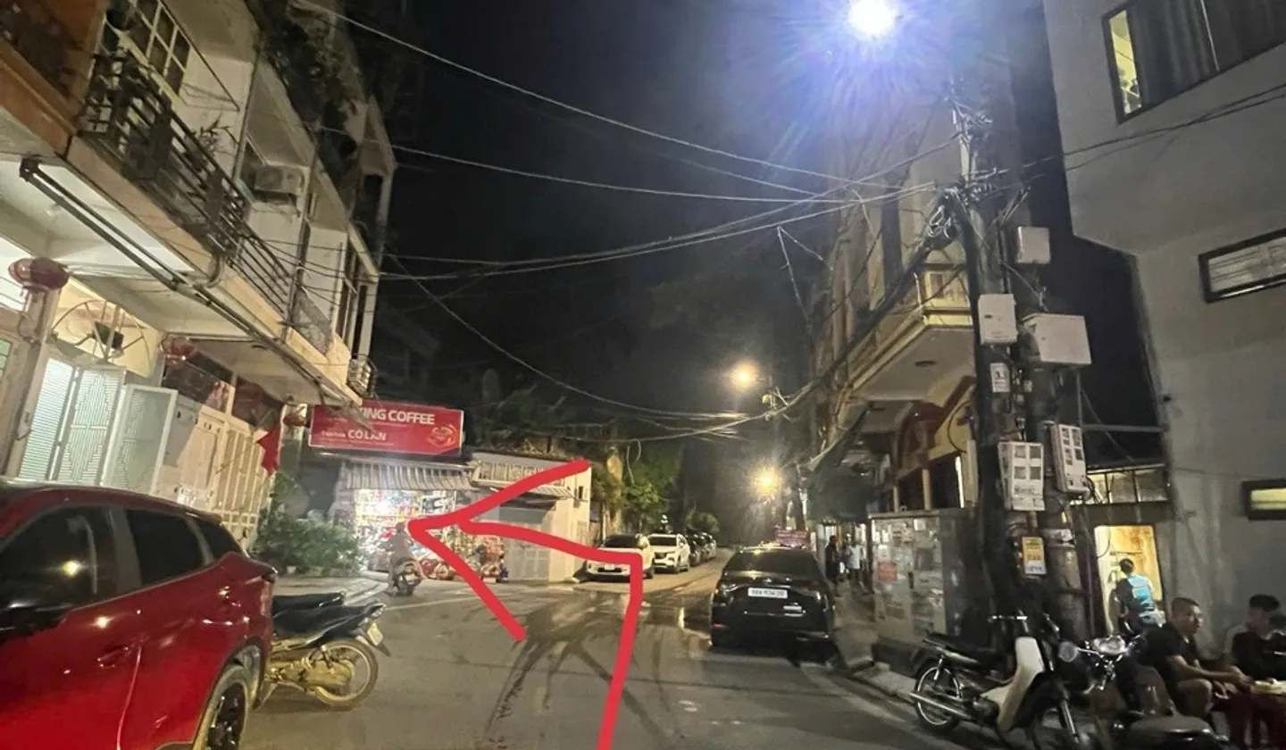 CHỦ CẦN TIỀN THIỆN CHÍ BÁN NHÀ CAO XANH, DT 80M2, MẶT TIỀN 5,6M – GIÁ CHỈ 1,3 TỶ... Bán nhà riêng tại Cao Xanh, Quảng Ninh 01