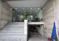 Toà VP Mặt Phố Gần Hồ Tây
Kinh doanh đỉnh, mặt tiền lớn giá trị bền vững... Bán nhà mặt phố tại Tây Hồ, Hà Nội 01