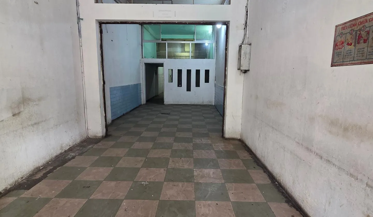 4x18M, CÔNG NHẬN 40M2, MẶT TIỀN ĐƯỜNG PHAN VĂN KHOẺ, QUẬN 6... Bán nhà mặt phố tại Bình Tiên, Hồ Chí Minh 01