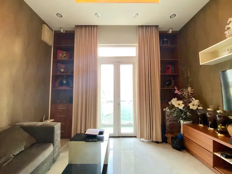 Bán nhà 4 tầng ,nguyễn văn công ,42.5m2 tại phường Hạnh Thông, giá 11.5 tỷ... Bán nhà riêng tại Hạnh Thông, Hồ Chí Minh 01