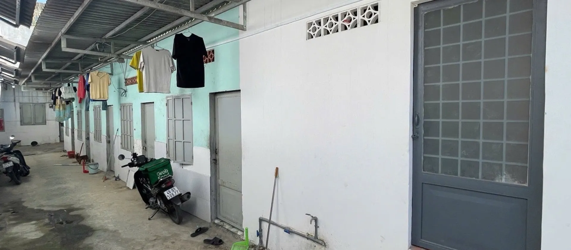 Không gian sống rộng rãi giữa lòng quận Nam Từ Liêm... Bán nhà riêng tại Long Bình, Hồ Chí Minh 01