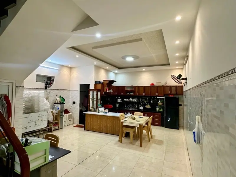 NHÀ 3 TẦNG KIÊN CỐ – NGANG 6M – SÂN Ô TÔ RỘNG – GIÁ NHỈNH 6 TỶ... Bán nhà riêng tại An Khê, Đà Nẵng 01