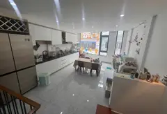 B.án Nh.à NGAY Q. 11 - ĐƯỜNG THÔNG XE TẢI - NHÀ MỚI ĐẸP 5 TẦNG - ngang 4.5m - 43m2 - có sẵn dòng ti... Bán nhà riêng tại Phú Lâm, Hồ Chí Minh 06