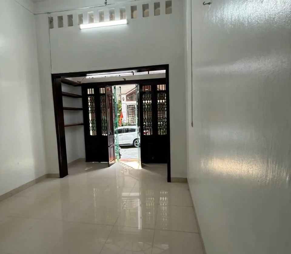 Cơ hội sở hữu nhà hai mặt thoáng tại phường Hạ Long, Quảng Ninh... Bán nhà riêng tại Hạ Long, Quảng Ninh 01