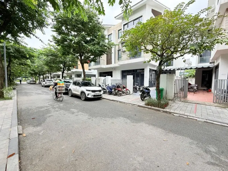 Bán biệt thự song lập thang máy, 3 mặt thoáng trong khu VIP... Bán biệt thự, liền kề tại Dương Nội, Hà Nội 01