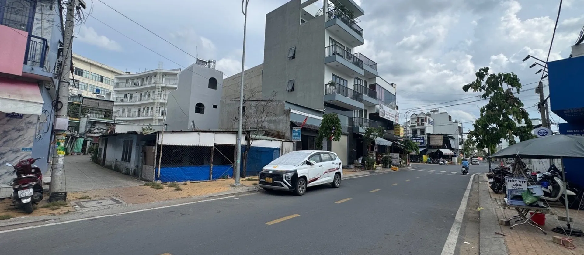 Nhà mặt phố đắc địa 3 mặt thoáng tại Rạch Bà Tiếng... Bán nhà mặt phố tại An Lạc, Hồ Chí Minh 01