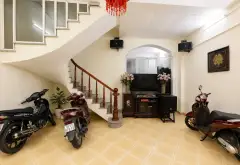 Bán nhà riêng 4 tầng tại Lạc Long Quân, diện tích 45m2, pháp lý rõ ràng... Bán nhà riêng tại Tây Hồ, Hà Nội 01