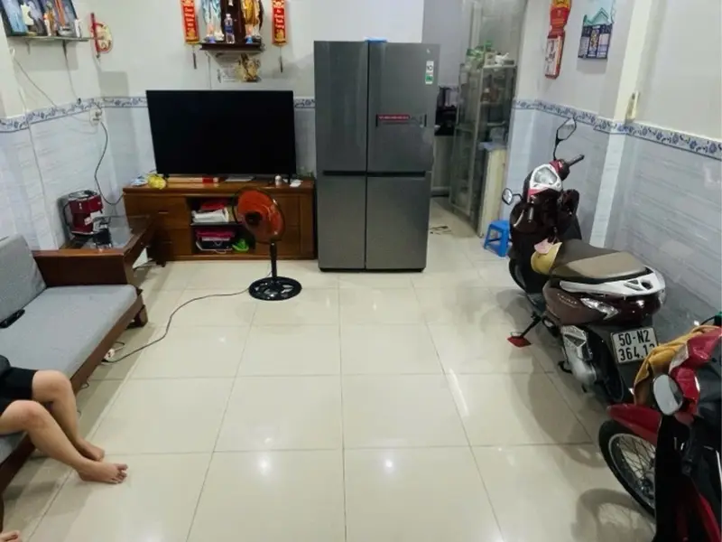 Cơ Hội Sở Hữu Nhà 2 Tầng Giá Tốt Kế Nguyễn Sơn, Hẻm Xe Hơi An Ninh... Bán nhà riêng tại Bình Hưng Hòa, Hồ Chí Minh 01
