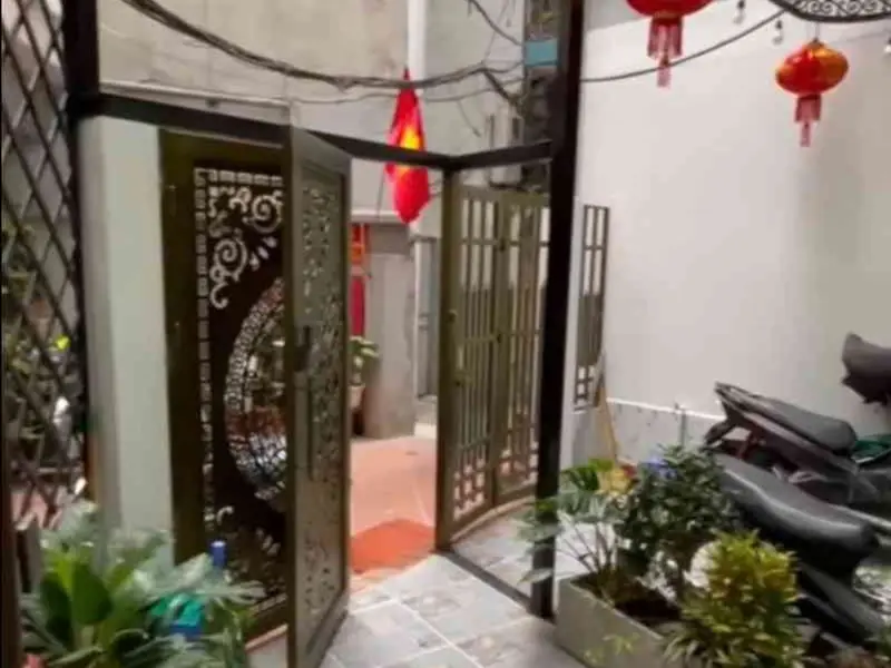 Nhà Phố Trung Tâm Hai Bà Trưng, Thang Máy, Sân Để Xe Riêng, Giá Tốt Hiếm Có... Bán nhà riêng tại Hai Bà Trưng, Hà Nội 01