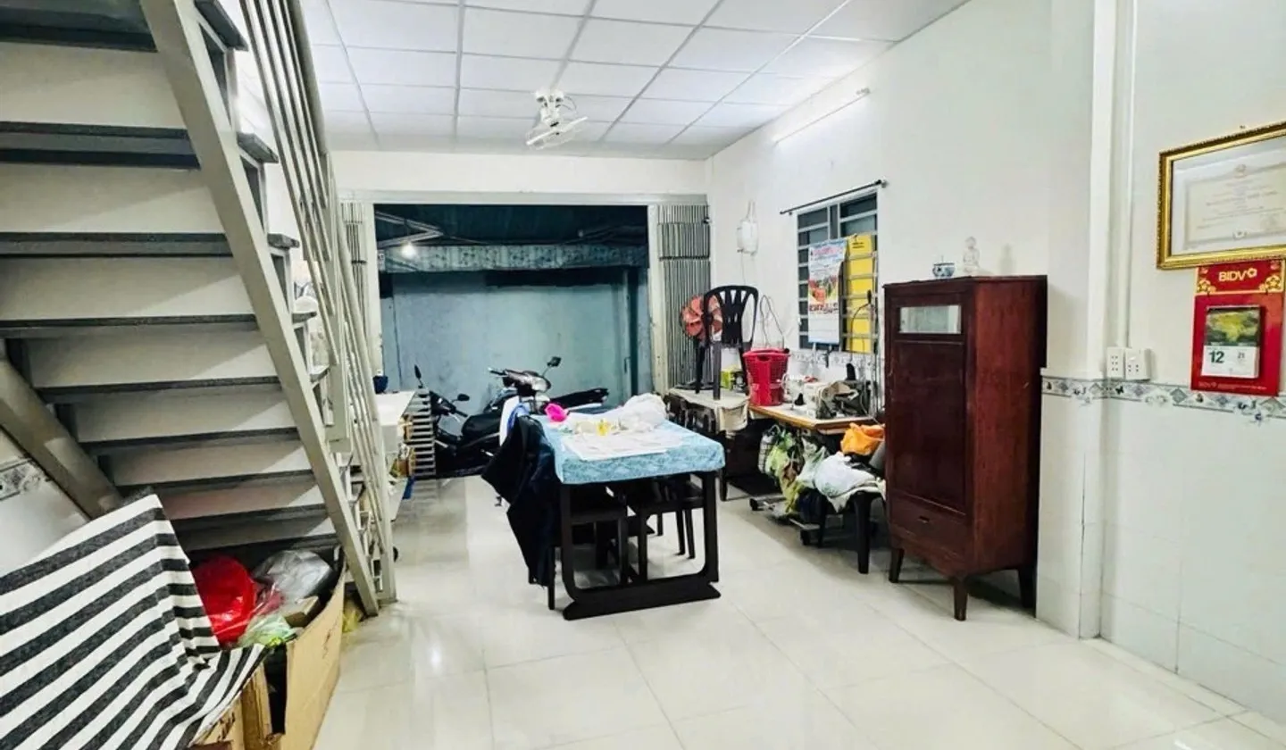 Nhà góc xinh - tiện nghi hoàn hảo tại Tân Phú... Bán nhà riêng tại Tân Sơn Nhì, Hồ Chí Minh 01
