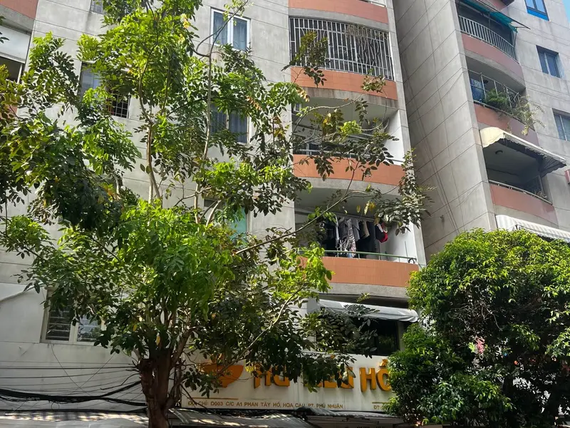 Căn hộ 2 phòng ngủ, ban công thoáng mát tại quận Phú Nhuận... Bán căn hộ chung cư tại Cầu Kiệu, Hồ Chí Minh 01