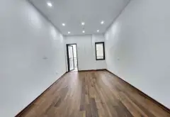 Bán nhà riêng sổ đỏ diện tích sổ 18 m sử dụng 25 m . 1 nhà ra ngõ ô tô tránh trước nhà vf3 đỗ cửa... Bán nhà riêng tại Hoàng Mai, Hà Nội 05