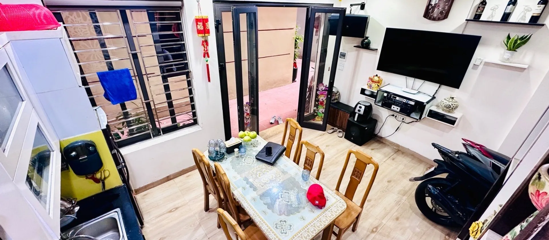 Cơ hội vàng sở hữu nhà 5 tầng trung tâm Phường Việt Hưng giá chỉ hơn 6 tỷ.... Bán nhà riêng tại Việt Hưng, Hà Nội 01