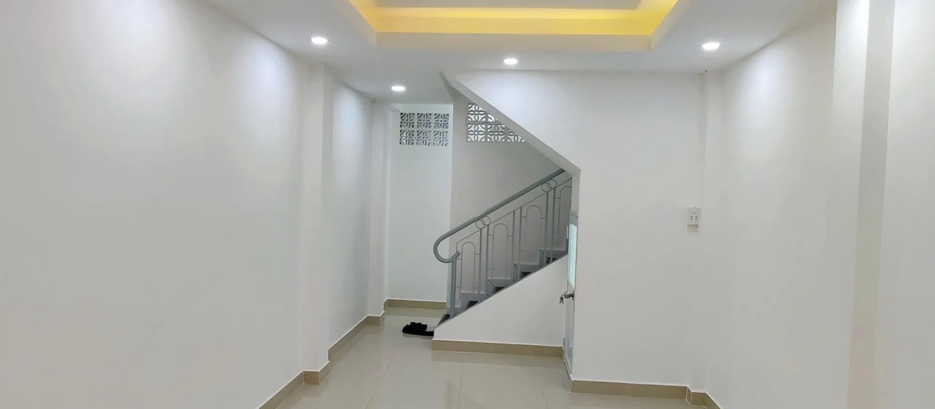 Nhà 3 tầng 4PN trung tâm Bà Hạt giá hấp dẫn... Bán nhà riêng tại Vườn Lài, Hồ Chí Minh 01
