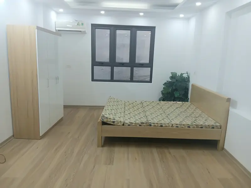 Bán nhà 5 tầng Hồ Tùng Mậu 200m ra ĐH thương mại, 2 mặt thoáng, 05 ngủ.... Bán nhà riêng tại Phú Diễn, Hà Nội 01