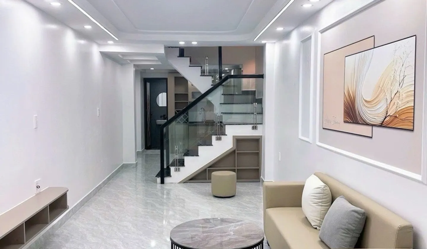 NHÀ MỚI XÂY – ngõ 67 Hoàng Quý

✨ Diện tích: 40m² x 3 tầng... Bán nhà riêng tại Lê Chân, Hải Phòng 01