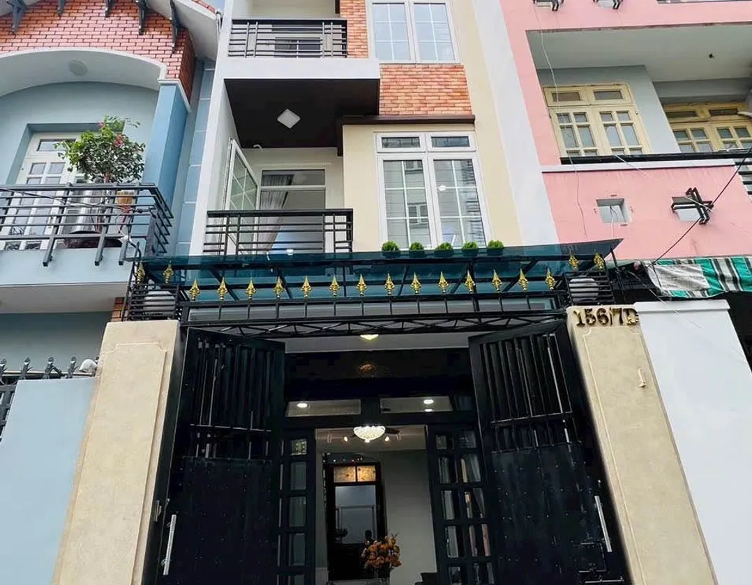 Nhà 5 tầng hiện đại gần chợ thuốc Tô Hiến Thành... Bán nhà riêng tại Hòa Hưng, Hồ Chí Minh 01