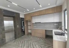 Bán nhà riêng 6 tầng tại Phố Trạm, Long Biên với mặt tiền rộng 4.8m... Bán nhà riêng tại Bồ Đề, Hà Nội 04