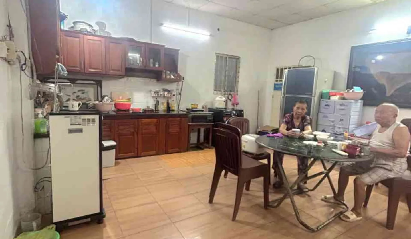 Bán nhà 1 tầng mặt tiền 4.5m gần Aeon Tân Phú, giá 36 tỷ... Bán nhà mặt phố tại Tân Sơn Nhì, Hồ Chí Minh 01