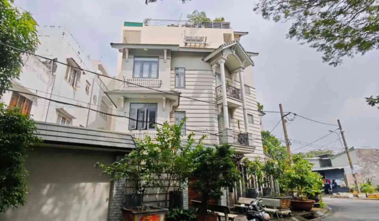 💥💥VIEW Sông💥Khu Biệt Thự💥
🏡 93m² (15 x 11m) x 3 Tầng
Giá nhỉnh 11T🌹🌹
👍Nhà Đẹp Gần LOTTE MAR... Bán nhà riêng tại An Nhơn, Hồ Chí Minh 01