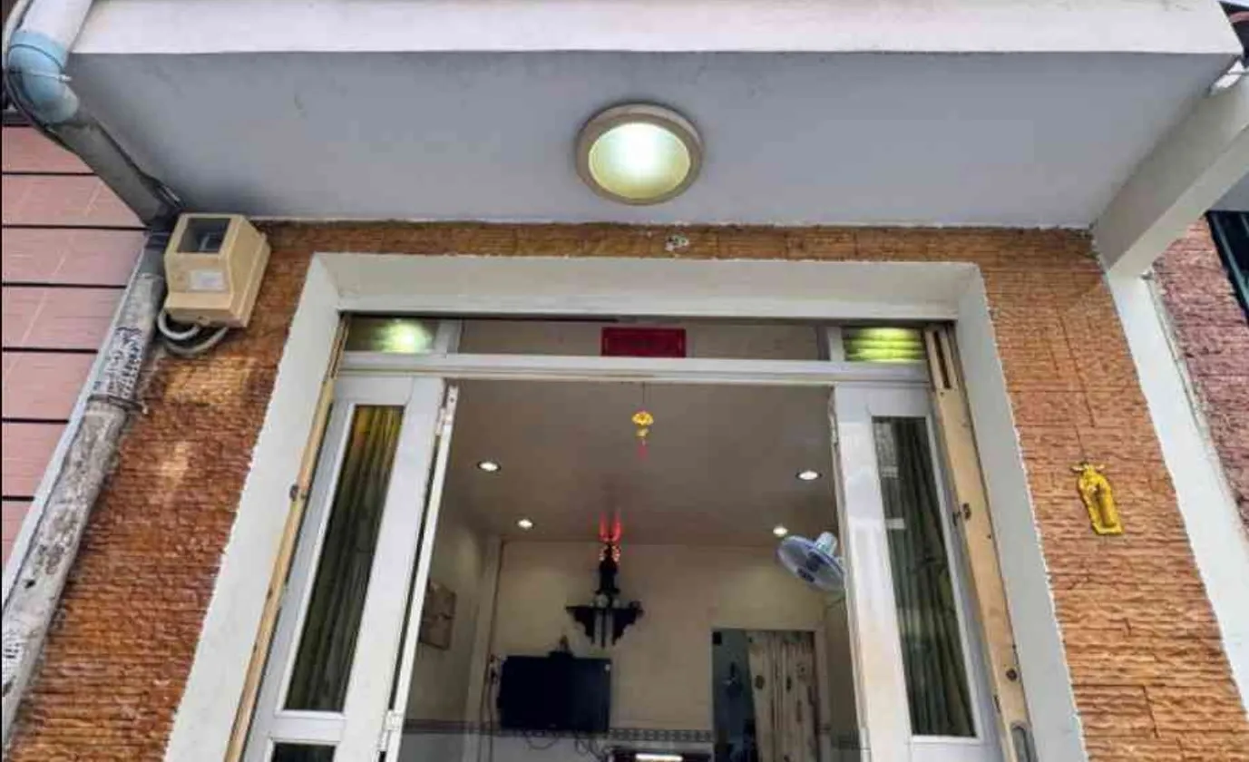 Nhà nhỏ xinh, vị trí vàng Phú Nhuận, sẵn sàng chốt ngay... Bán nhà riêng tại Đức Nhuận, Hồ Chí Minh 01