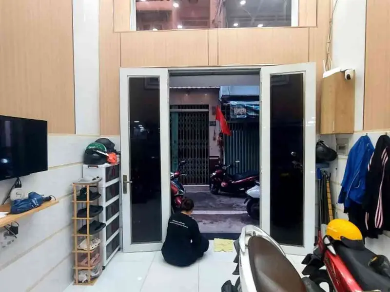Cơ hội sở hữu nhà tuyệt đẹp 3 tầng tại trung tâm Quận 11 giá giảm sốc... Bán nhà riêng tại Chợ Quán, Hồ Chí Minh 01