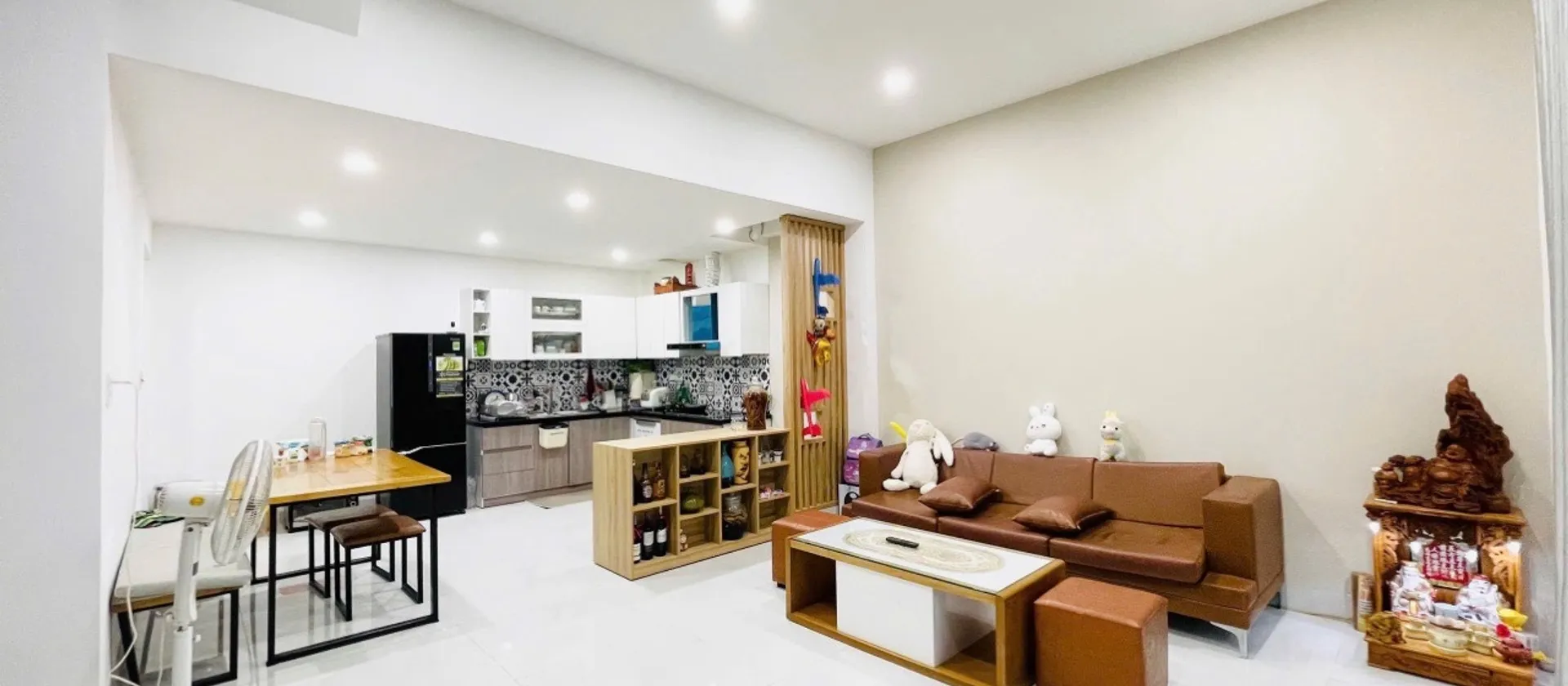 Bán nhà riêng 3 tầng tại Mai Lão Bạng, Hải Châu, mặt tiền rộng 6,2m, giá 5,5 tỷ đồng... Bán nhà riêng tại Hải Châu, Đà Nẵng 01