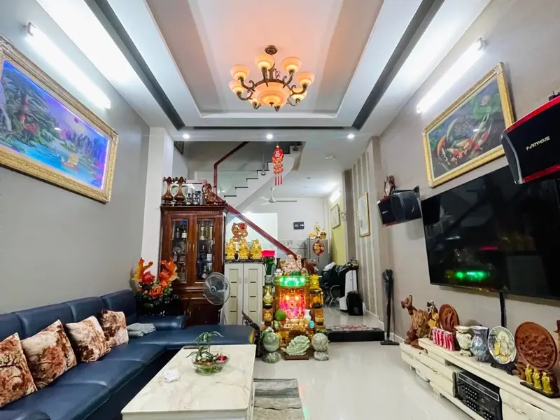Nhà 3 tầng 4 phòng ngủ giá 5 tỷ tại Quận 12... Bán nhà riêng tại An Phú Đông, Hồ Chí Minh 01
