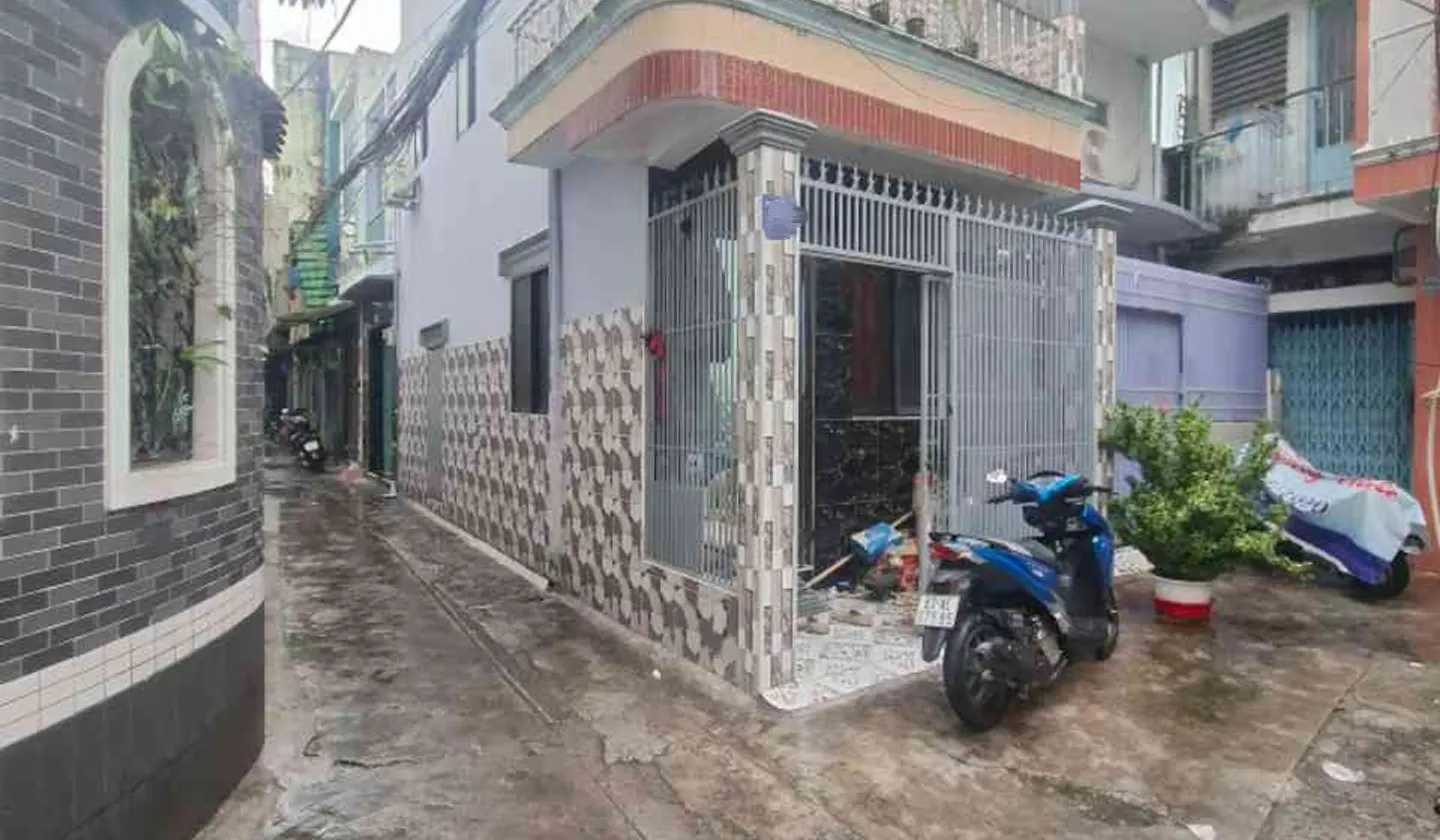 Bán nhà riêng 2 tầng tại khu dân cư yên tĩnh xã/phường, diện tích 44.3m2, pháp lý rõ ràng... Bán nhà riêng tại Hòa Bình, Hồ Chí Minh 01