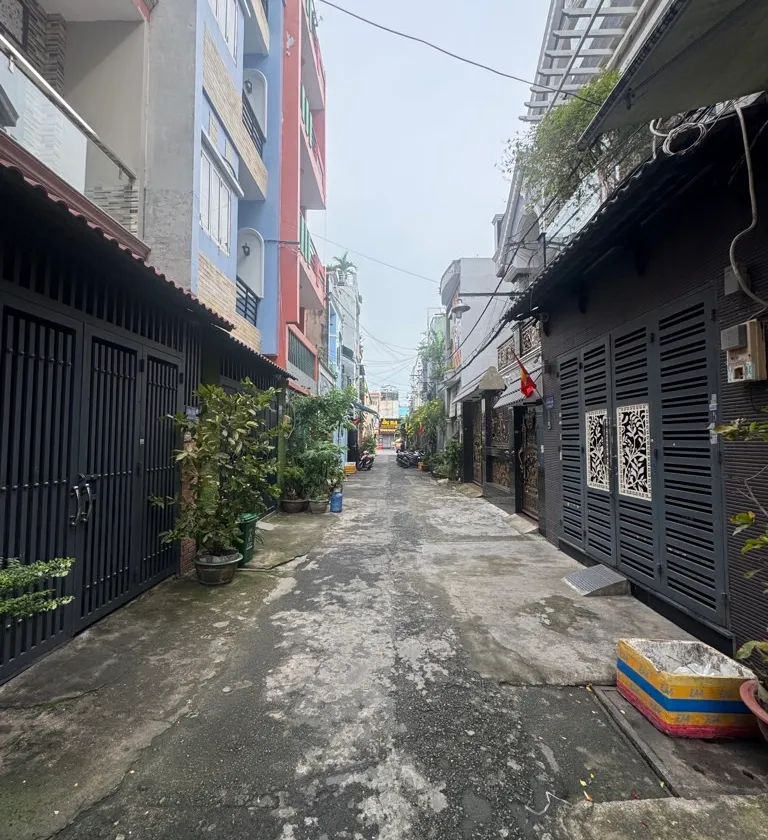 Nhà 4 tầng 4PN hẻm xe tải Tân Phú giá 8,7 tỷ... Bán owner_side tại Phú Thọ Hòa, Hồ Chí Minh 01