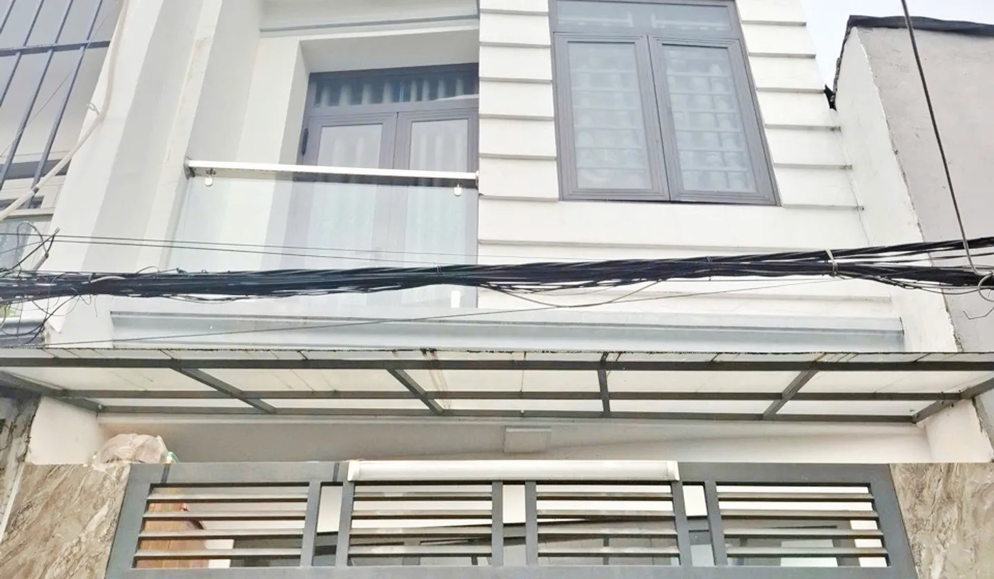 🚗HẺM Ô TÔ THÔNG HIẾM_NHÀ 4 TẦNG_NỞ HẬU TÀI LỘC_HUỲNH THỊ HAI GẦN TÔ KÝ QUẬN 12💰CHỈ NHỈNH 4TỶ (còn... Bán nhà riêng tại Trung Mỹ Tây, Hồ Chí Minh 01