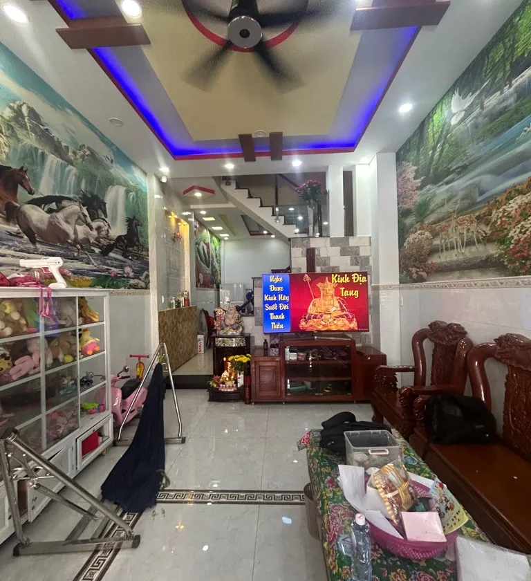 Nhà mới 3 tầng hẻm xe tải tránh, rộng thoáng tại Bình Tân... Bán nhà riêng tại Bình Trị Đông, Hồ Chí Minh 01