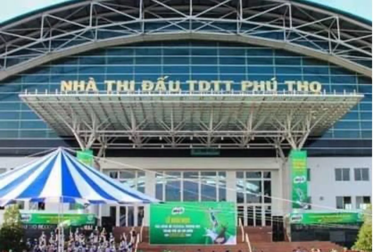 B.ÁN NH.À Q.11 gần nhà thi đấu Phú Thọ DT: 50m2 - ngang 4.7m nở hậu - Cấp 4 Trệt, lửng - chỉ nhỉnh... Bán nhà riêng tại Phú Thọ, Hồ Chí Minh 01