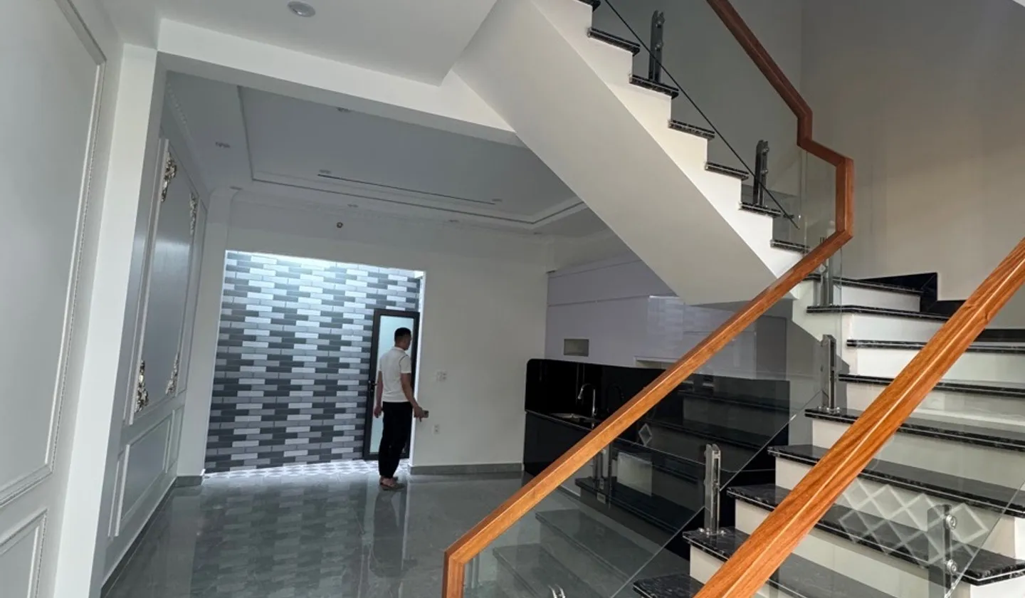 BÁN NHÀ ĐẸP 285 MIẾU HAI XÃ – DIỆN TÍCH RỘNG 80,5M² – SÂN CỔNG 15M SIÊU THOÁNG... Bán nhà riêng tại Lê Chân, Hải Phòng 01