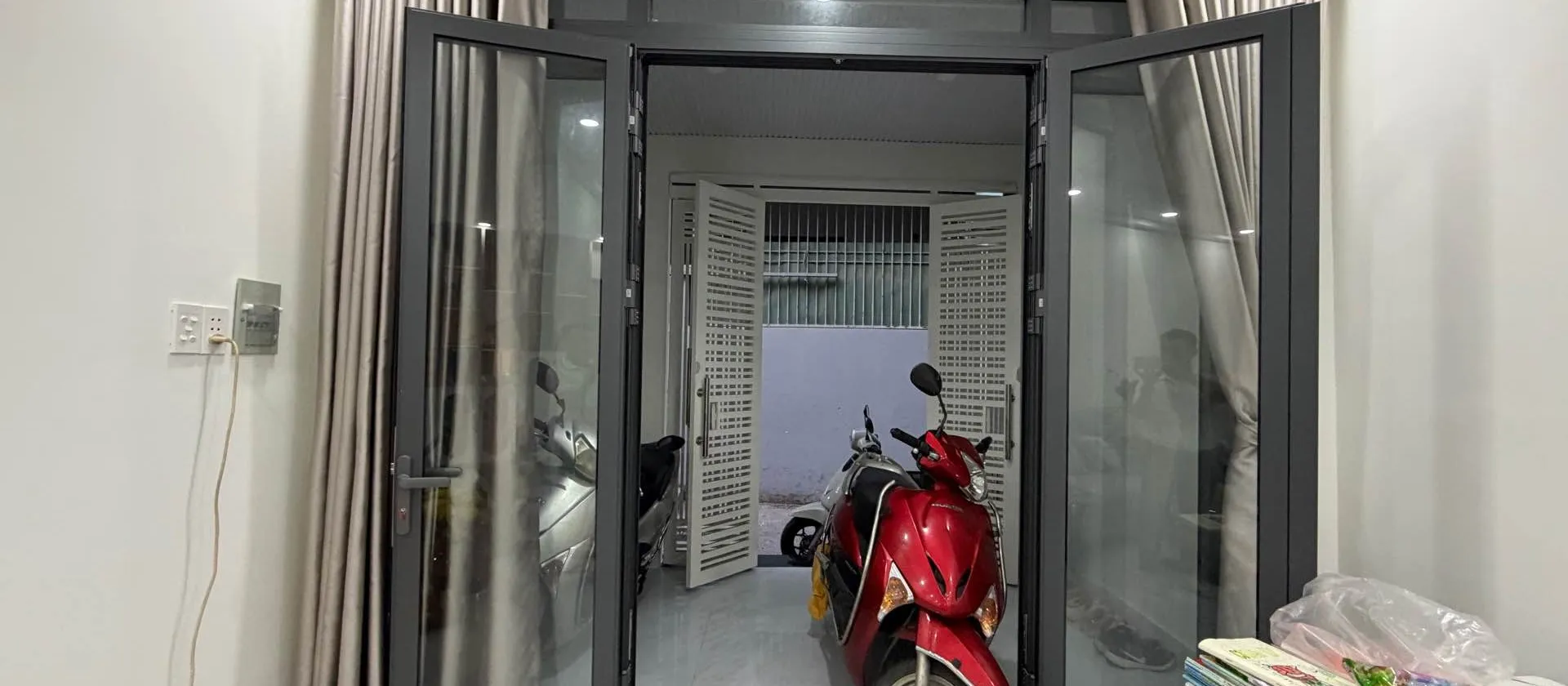 Bán nhà 2 tầng 4 phòng ngủ tại Phường Phú Thuận, quận 7. Huỳnh Tấn Phát... Bán nhà riêng tại Phú Thuận, Hồ Chí Minh 01