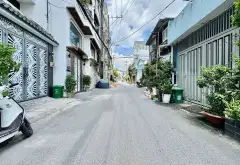 CẦN NHÀ MỚI, HẺM XE TẢI, 4 PHÒNG NGỦ Ở GÒ VẤP?
🏡 Phạm Văn Chiêu – mới hoàn thiện, dọn vào ở ngay... Bán nhà riêng tại An Hội Đông, Hồ Chí Minh 02