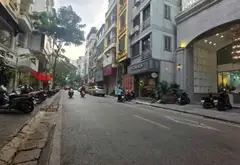Nhà mặt phố trung tâm Hai Bà Trưng cùng pháp lý hoàn chỉnh và tiềm năng đầu tư vượt trội... Bán nhà mặt phố tại Hai Bà Trưng, Hà Nội 08