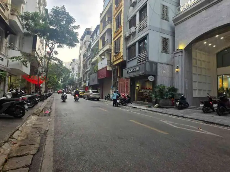 Nhà mặt phố Triệu Việt Vương - Đỉnh cao vị trí trung tâm sầm uất... Bán nhà mặt phố tại Hai Bà Trưng, Hà Nội 01
