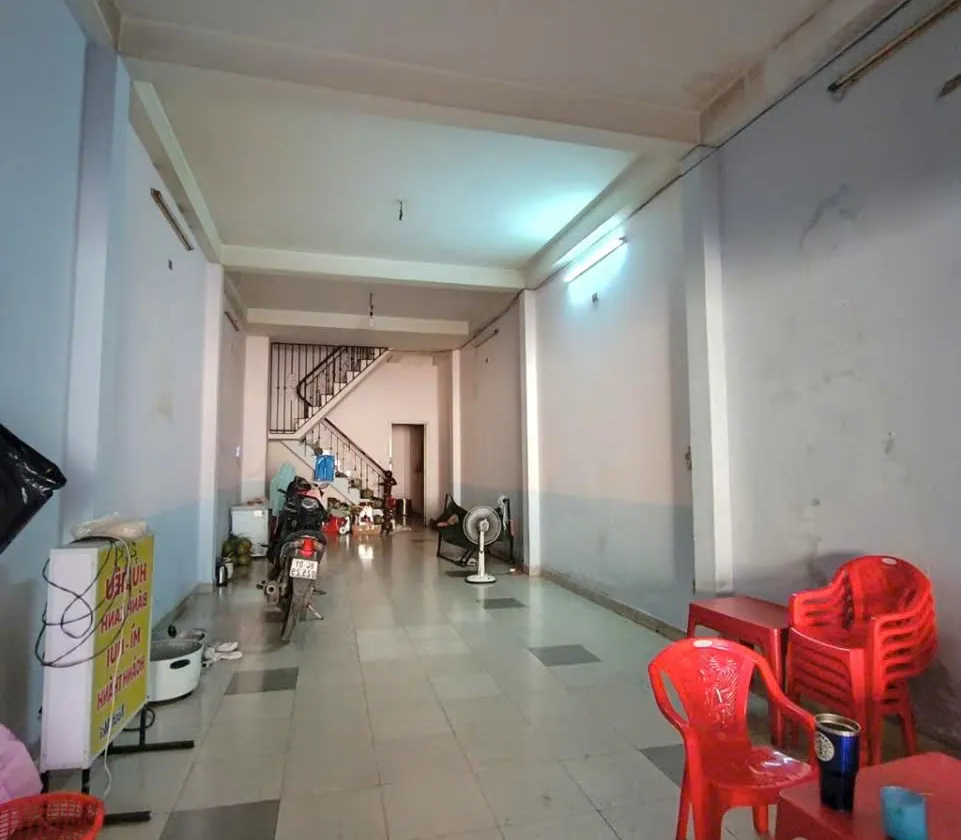 MẶT TIỀ.N NỘI BỘ LÊ VĂN QUỚI - NGÃ TƯ 4 XÃ - ĐƯỜNG XE TẢI - ( 4.2X25M )... Bán nhà mặt phố tại Bình Trị Đông, Hồ Chí Minh 01