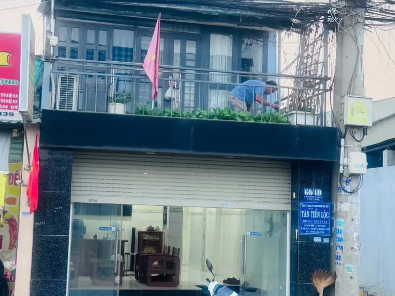 BÁN NHÀ LÔ GÓC MẶT TIỀN CHỢ ÔNG TRÁC ĐƯỜNG THỊ TRẤN TÂN HIỆP HÓC MÔN 1 TRỆT 2 LẦU XÂY 2024 GIÁ 5 TỶ... Bán nhà mặt phố tại Hóc Môn, Hồ Chí Minh 01