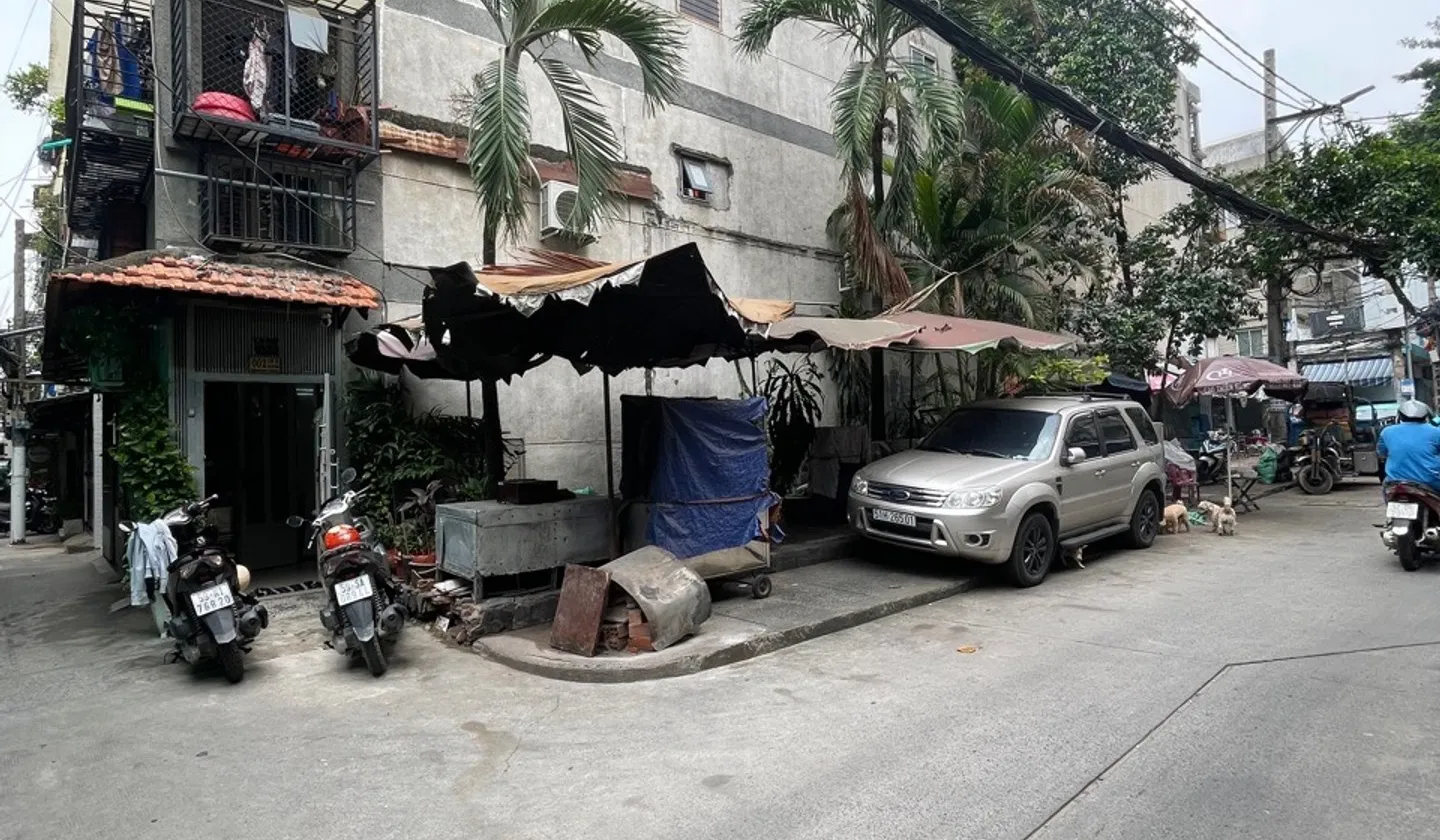 Bán căn hộ 2 phòng ngủ tầng trệt tại quận 10... Bán căn hộ chung cư tại Hòa Hưng, Hồ Chí Minh 01